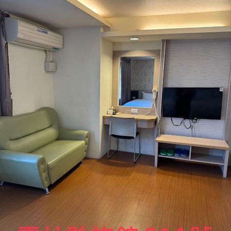 Kd Hotel Douliu Esterno foto